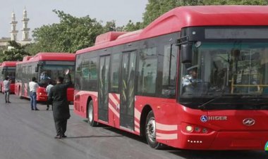 Sindh Govt Approved the Purchase of 43 Hybrid Buses for Karachi