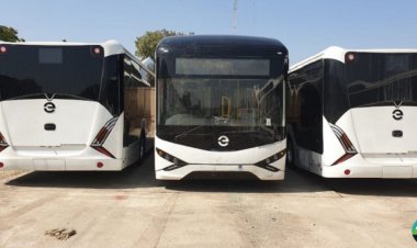 Pakistan’s First Electric Bus Service Starts in Karachi