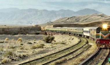 Pakistan Railways to Com­plete Rehabilitation of Quetta-Bostan Track