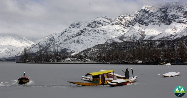 Light Rain is expected in KPK, Kashmir, and Gilgit Baltistan