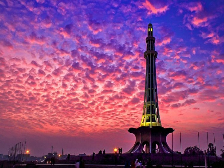 Minar-e-Pakistan, Lahore