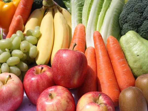 Unwashed fruits and vegetables
