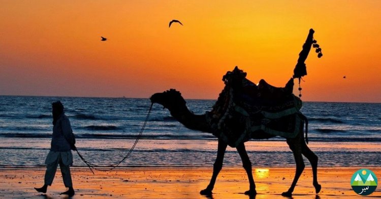 The Ultimate Beach Guide to Karachi